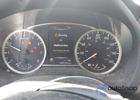 2018 Nissan Sentra S z USA, uszkodzony, nr VIN 3N1AB7AP1JY330677